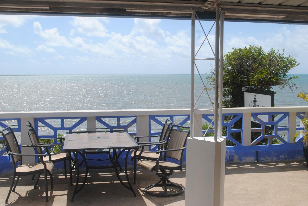 The Sea Front Inn Пунта Горда Екстериор снимка