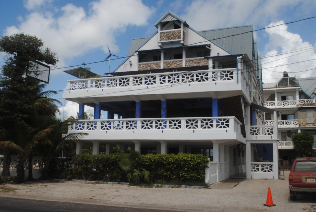 The Sea Front Inn Пунта Горда Екстериор снимка