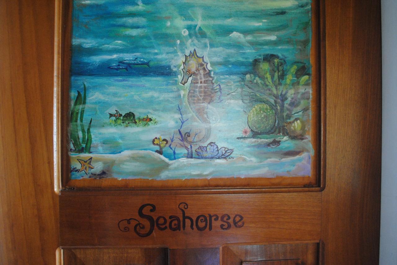 The Sea Front Inn Пунта Горда Екстериор снимка